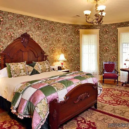 The Corinthian Bed And Breakfast-2